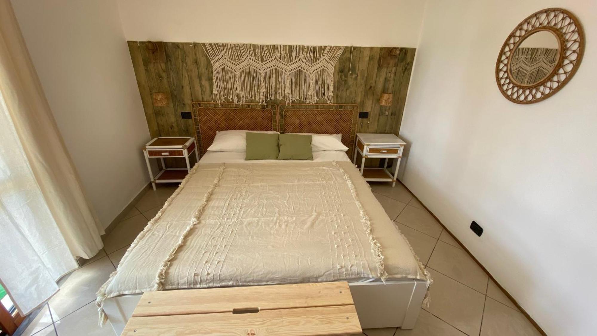 Apartamento Giu Al Porto Salerno Exterior foto